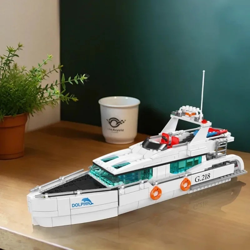 Mould King 857PCS 10218 White  - Model Kit Yacht recension och pris