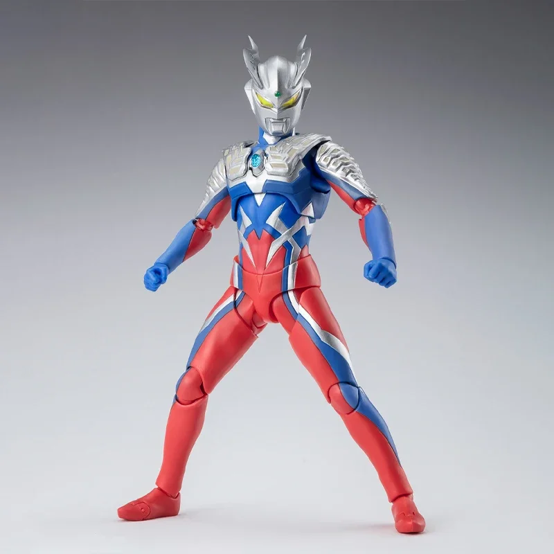 In Stock Bandai Ultraman Model - Model Kit Ultraman Zero recension och pris